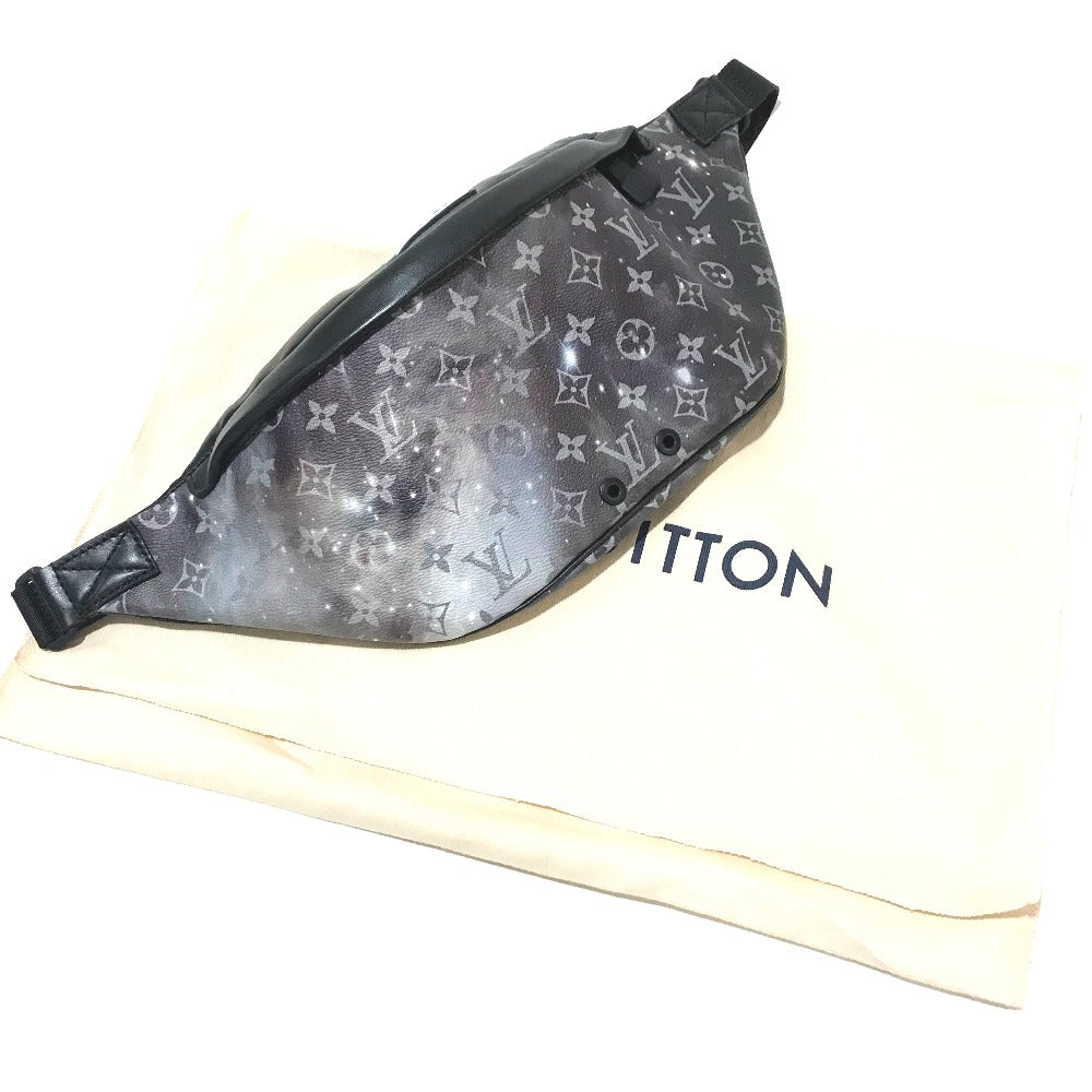 LOUIS VUITTON M44444 モノグラム・ギャラクシー ディスカバリー・バムバッグ カバン ウエストバッグ ボディバッグ モノグラムギャラクシーキャンバス メンズ ブラック シルバー×ブラック