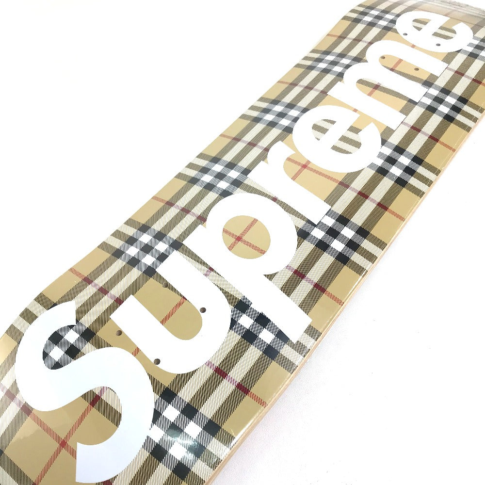 Supreme x Burberry Collaboration Beige Skateboard Deck, 2022 Spring/Summer Collection, Wooden Skateboard, Unisex, Beige