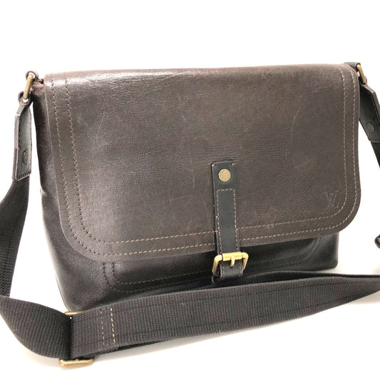 LOUIS VUITTON M92994 ユタ オハマ カバン メッセンジャーバッグ バッグ ショルダーバッグ ユタレザー メンズ ブラウン