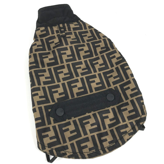 FENDI 犬 ワンちゃん わんちゃん ズッカ 犬 服 犬用 ドッグウェア 雑貨 ナイロン ユニセックス ブラウン