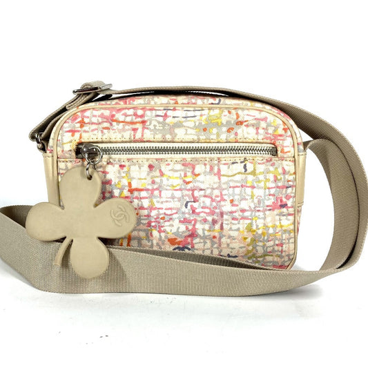 CHANEL クローバー CC ココマーク ロゴ カバン 斜め掛け ポシェット ショルダーバッグ キャンバス/レザー ユニセックス ピンク
