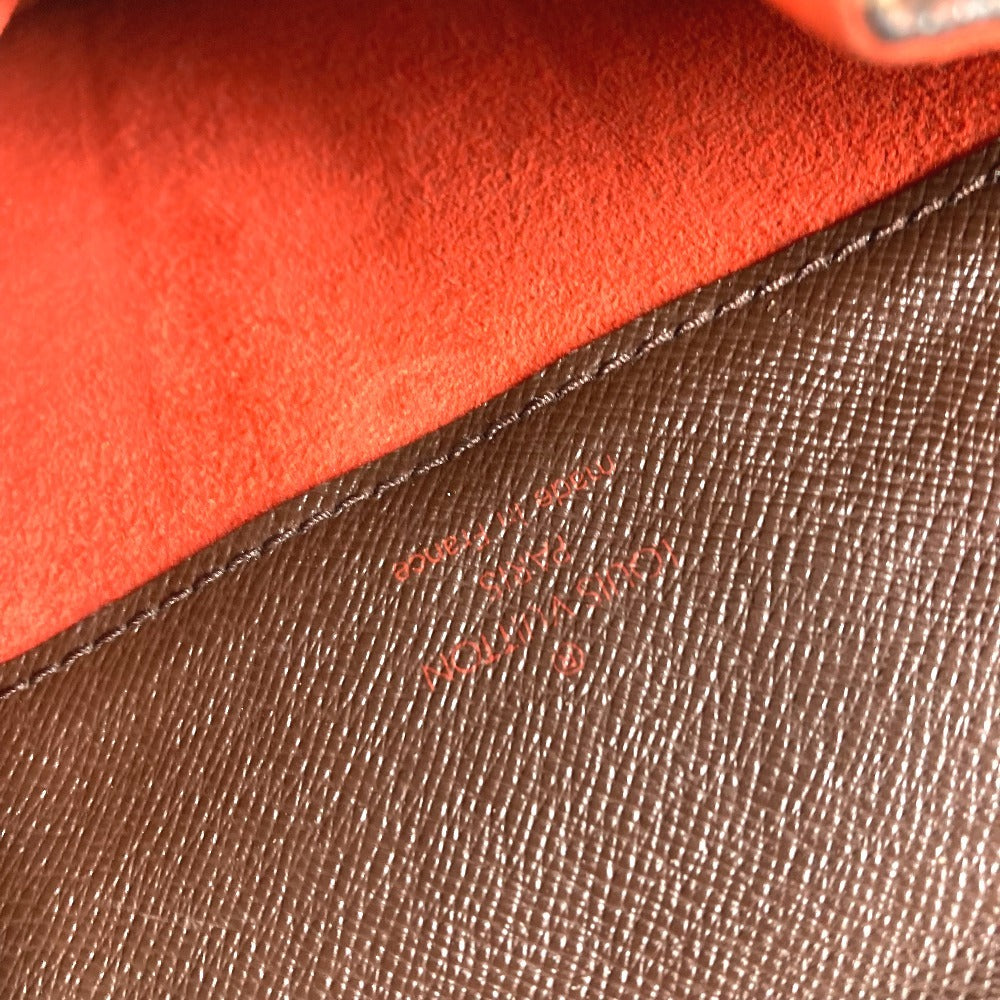LOUIS VUITTON N45272 ดามิเยร์ พิมาลิโก้ โปเช็ตต์ กระเป๋าสะพายข้างแบบฝาพับ แคนวาสดามิเยร์ สำหรับผู้หญิง สีเอเบน (น้ำตาลเข้ม)