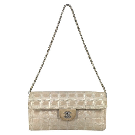 CHANEL ニュートラベルライン CC ココマーク ロゴ カバン 肩掛け フラップ チェーンバッグ ショルダーバッグ ナイロン レディース ベージュ
