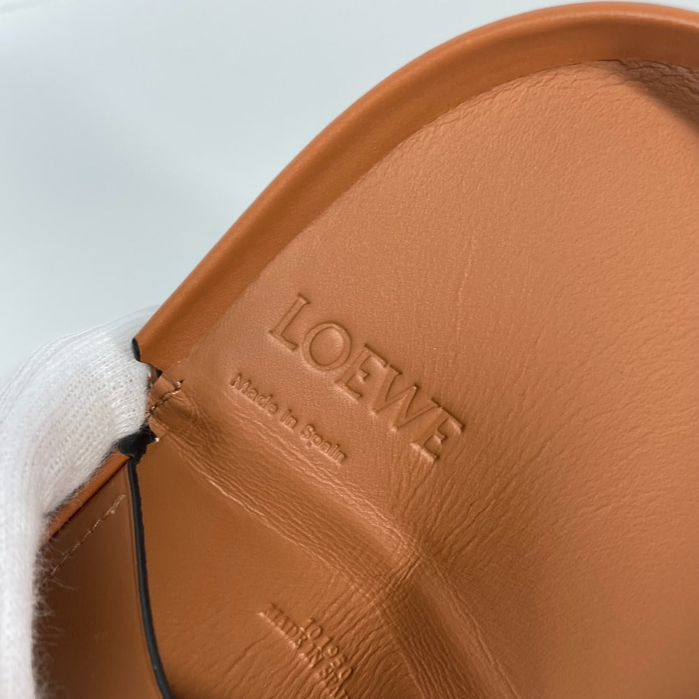 LOEWE 財布 小銭入れ アナグラム ロゴ ストラップ付 斜め掛け コインケース レザー レディース ブラウン