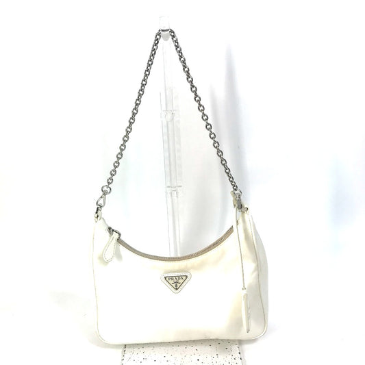 PRADA 1BH204 トライアングルロゴ 三角ロゴ プレート Re-Edition 2005 斜め掛け ポーチ付き チェーン ショルダーバッグ ナイロン レディース ホワイト