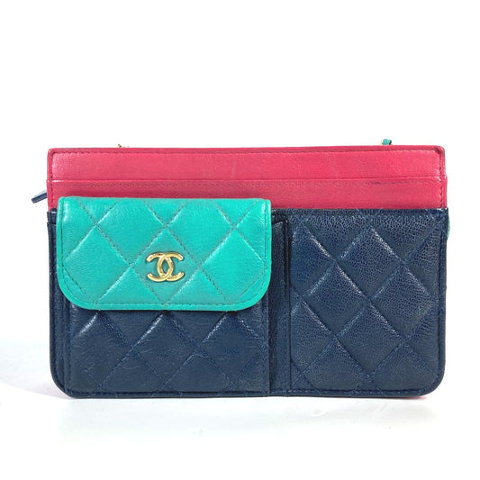CHANEL AP1138 2020 Cruise Tricolor Chain Wallet CC โลโก้โคโค่ กระเป๋าถือ กระเป๋าสะพายข้าง กระเป๋า Crossbody กระเป๋าสตางค์ใบยาว หนังคาเวียร์ สำหรับผู้หญิง สีกรมท่า