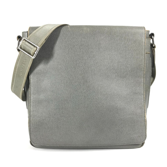 LOUIS VUITTON M32700 タイガ ロマンPM ロマン PM カバン メッセンジャーバッグ フラップ ショルダーバッグ タイガレザー ユニセックス グラシエ グレー