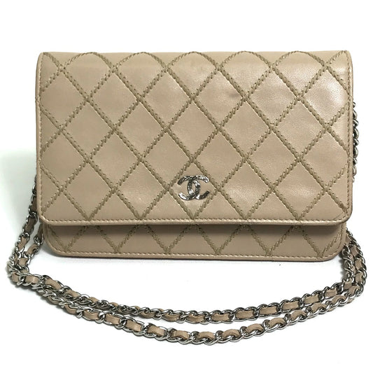 CHANEL CC ココマーク マトラッセデザイン カバン チェーンウォレット ショルダーバッグ 長財布 ラムスキン レディース ベージュ