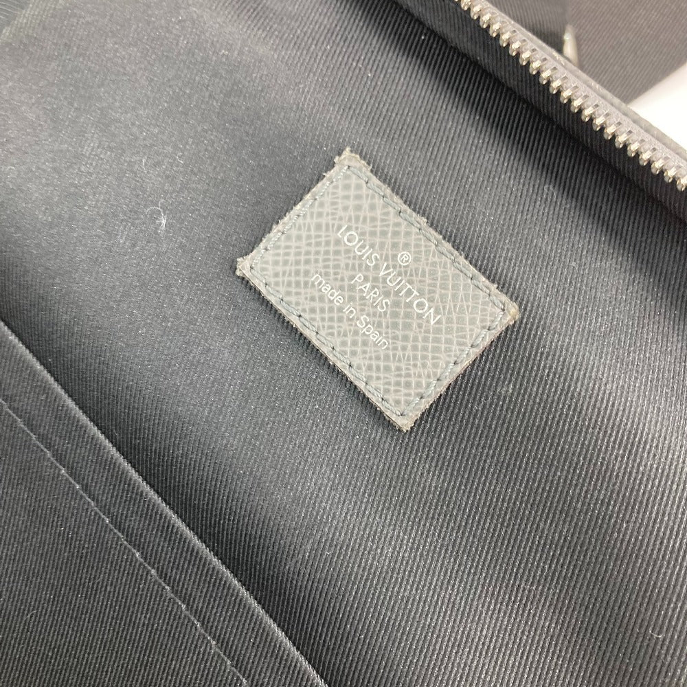 LOUIS VUITTON M30951 タイガ アヴェニュー・スリングバッグ カバン ショルダーバッグ クロス ボディバッグ タイガレザー メンズ グレー