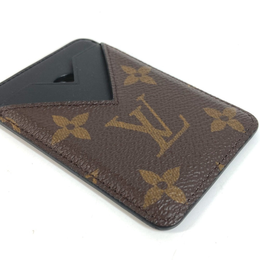 LOUIS VUITTON M13185 Monogram Porte Cartes Magnetique Smartphone Accessory Magsafe Card Holder Monogram Canvas Unisex Brown