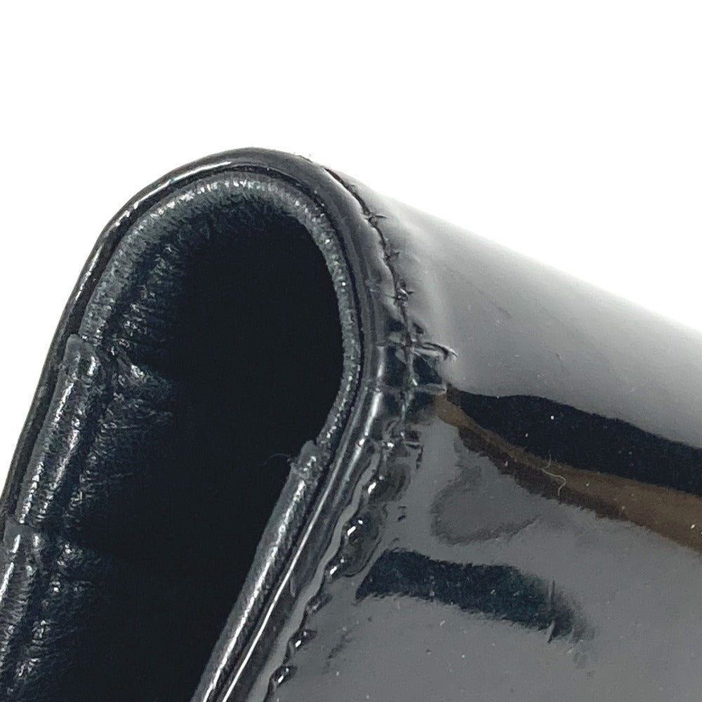 CHANEL Camellia Logo Long Wallet Bi-fold Patent Leather Unisex Black