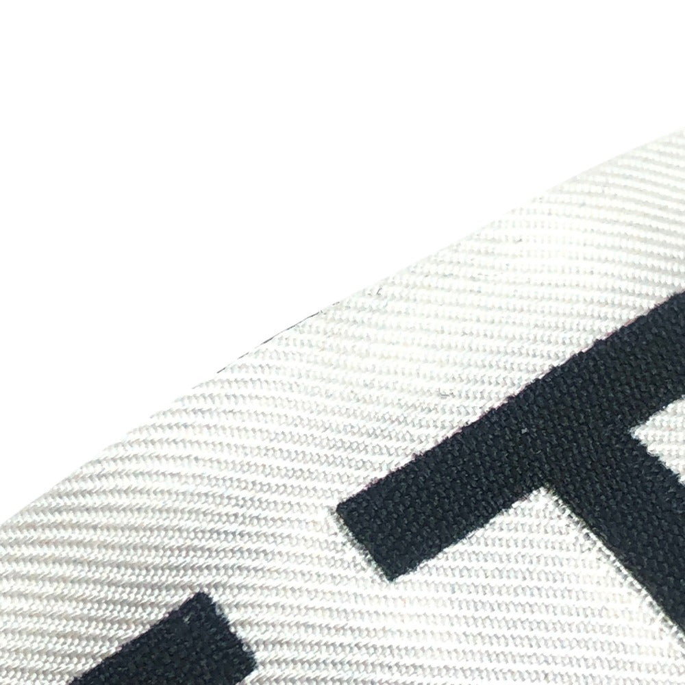 LOUIS VUITTON M90682 BandeauBB-Monogram Infinity Accessory Scarf silk Black x White Used