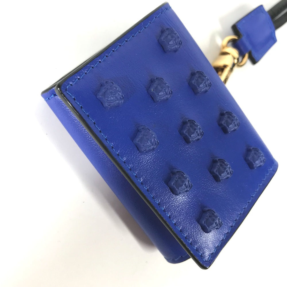 VERSACE メデューサ スタッズ エアポッズ ケース airpods ストラップ付き apple アップル イヤフォンケース レザー メンズ ブルー
