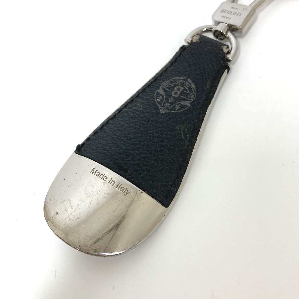 Berluti カリグラフィー ロゴ 靴ベラ シューホーン バッグチャーム キーホルダー レザー メンズ ブラック