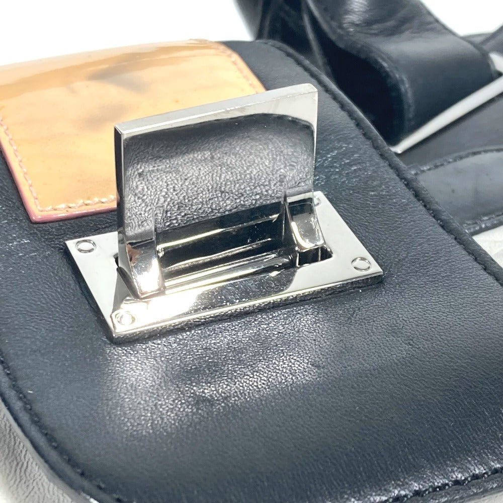 LOEWE ロゴ アナグラム カバン ハンドバッグ 肩掛け ショルダーバッグ トートバッグ レザー レディース ブラック