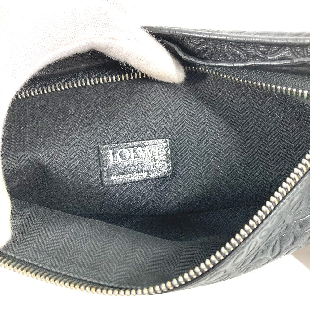 LOEWE ポーチ カバン アナグラム Tポーチ クラッチバッグ レザー メンズ ブラック
