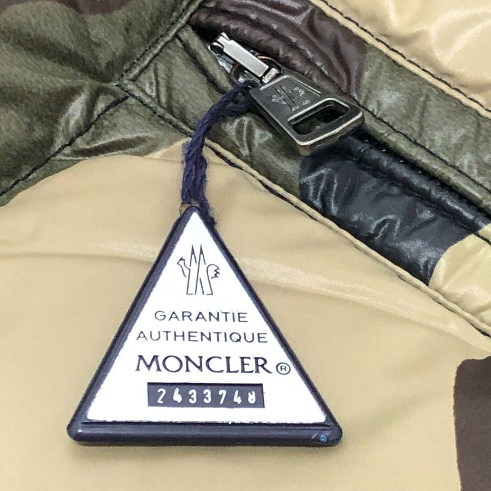 MONCLER EVEREST Apparel outerwear camouflage pattern logo hooded Down jacket polyester khaki Used