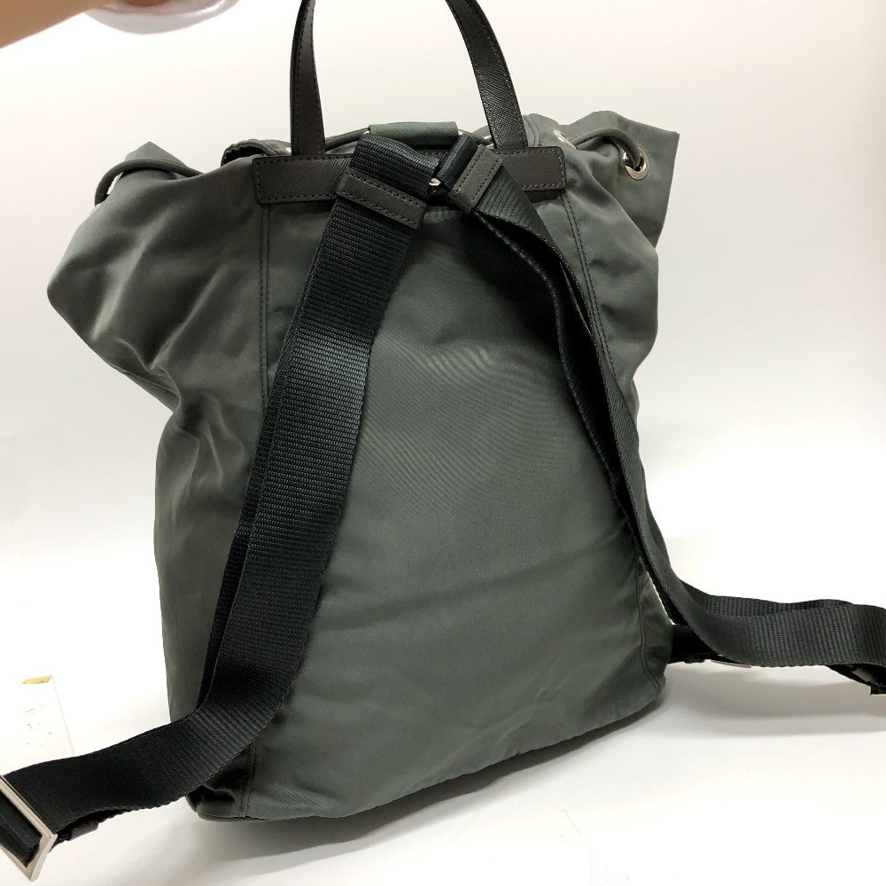 PRADA BZ0032 トライアングルロゴ バックパック カバン リュックサック レザー レディース グレー