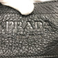 PRADA VA0802 斜め掛け フロント ポケット カバン ショルダーバッグ レザー レディース ブラック