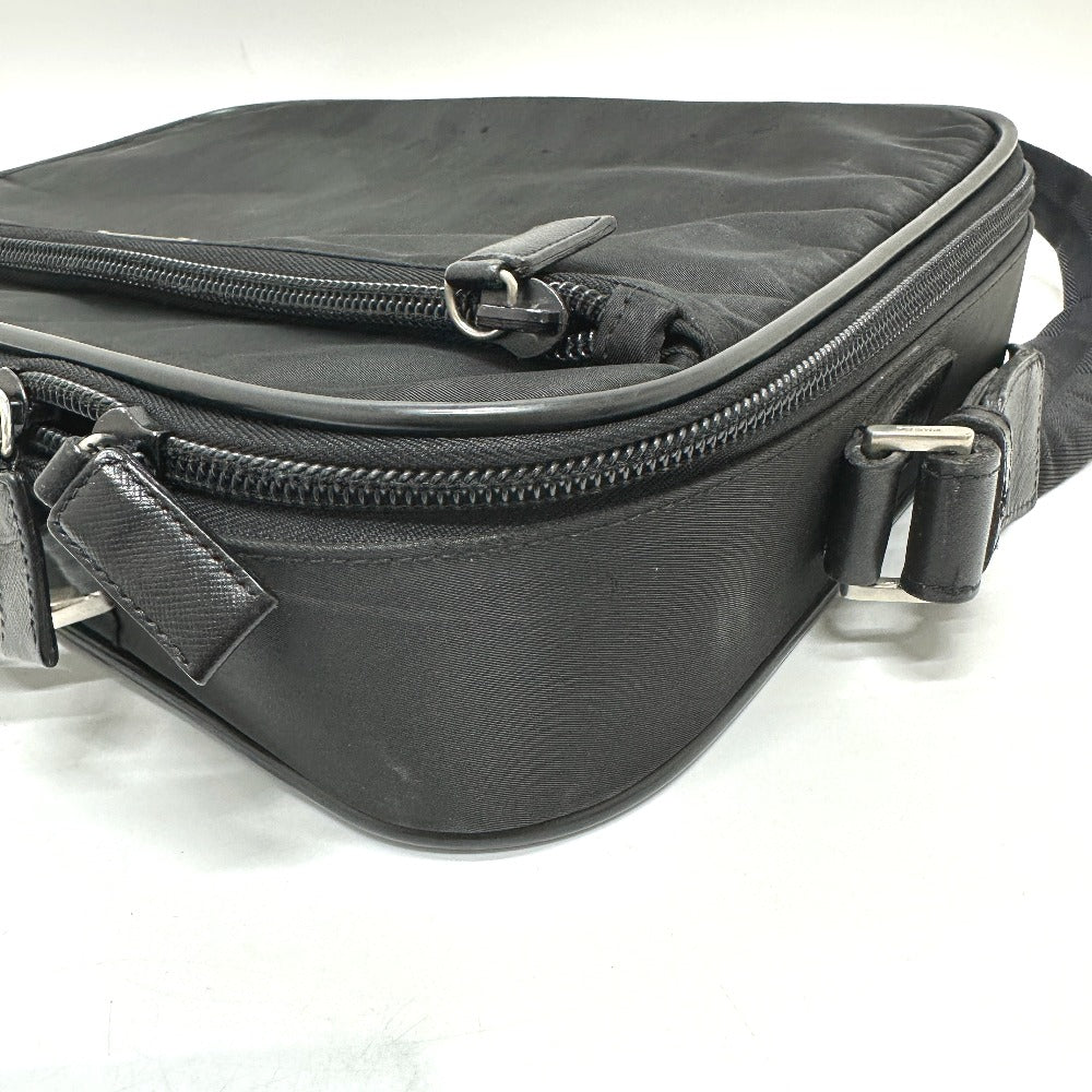 PRADA V147S Triangle Plate 2-Way Shoulder Bag/Briefcase/Business Bag in Nylon, Unisex, Black