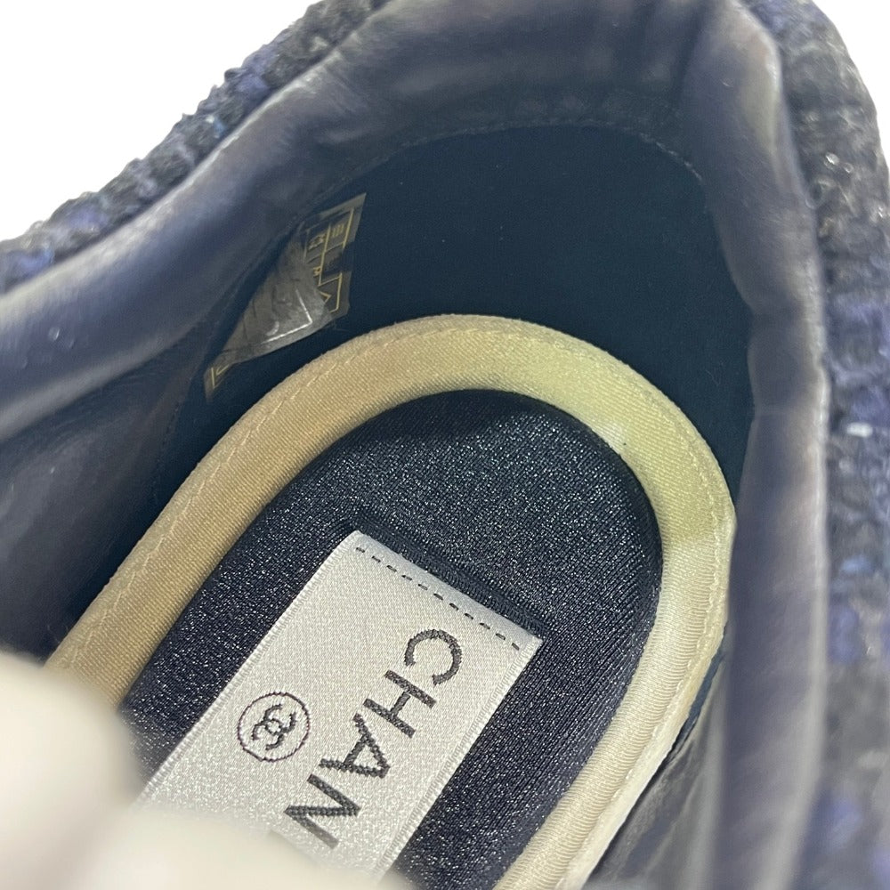 CHANEL G39066 CC Mark Tweed Shoes Low-cut sneakers tweed / suede blue Used