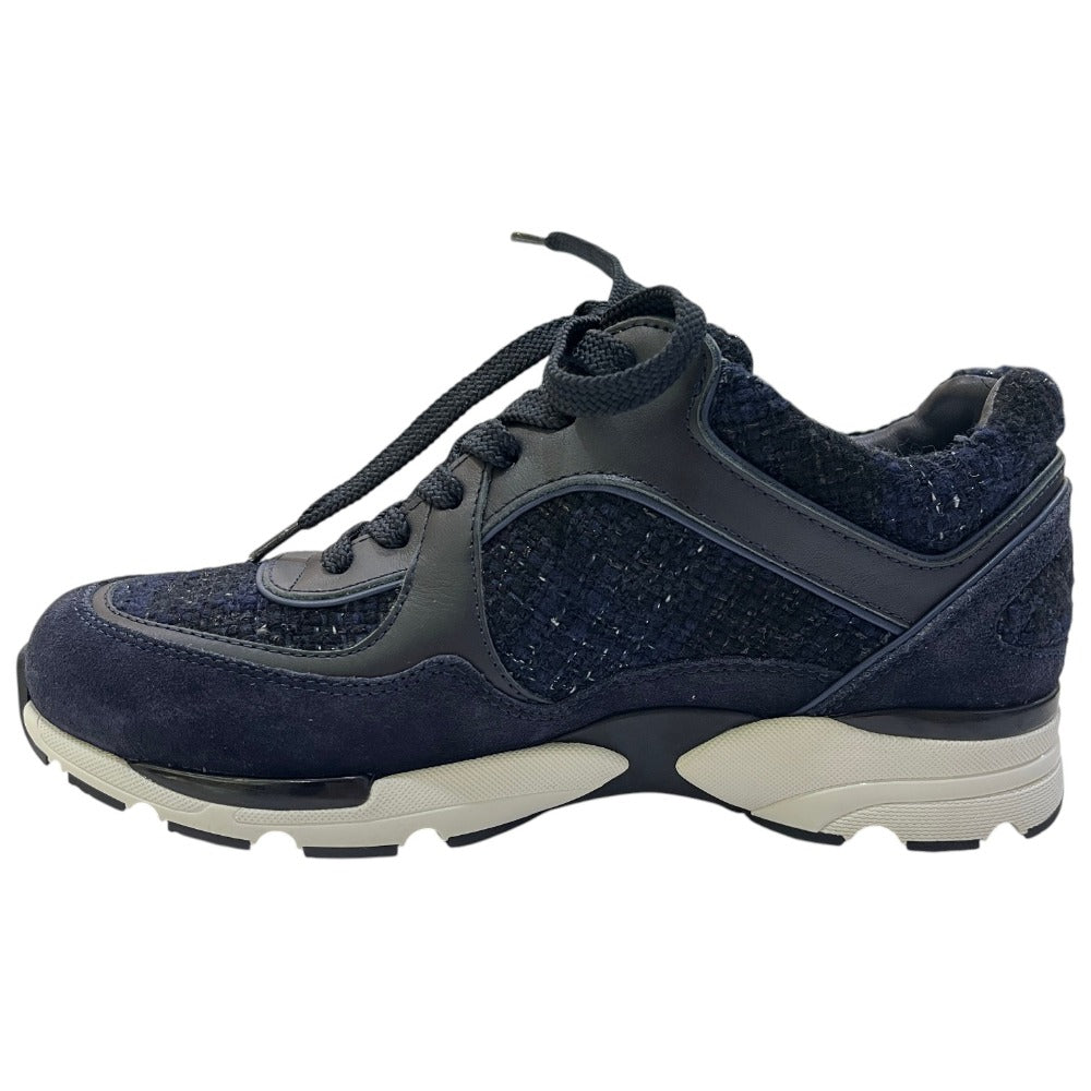 CHANEL G39066 CC Mark Tweed Shoes Low-cut sneakers tweed / suede blue Used
