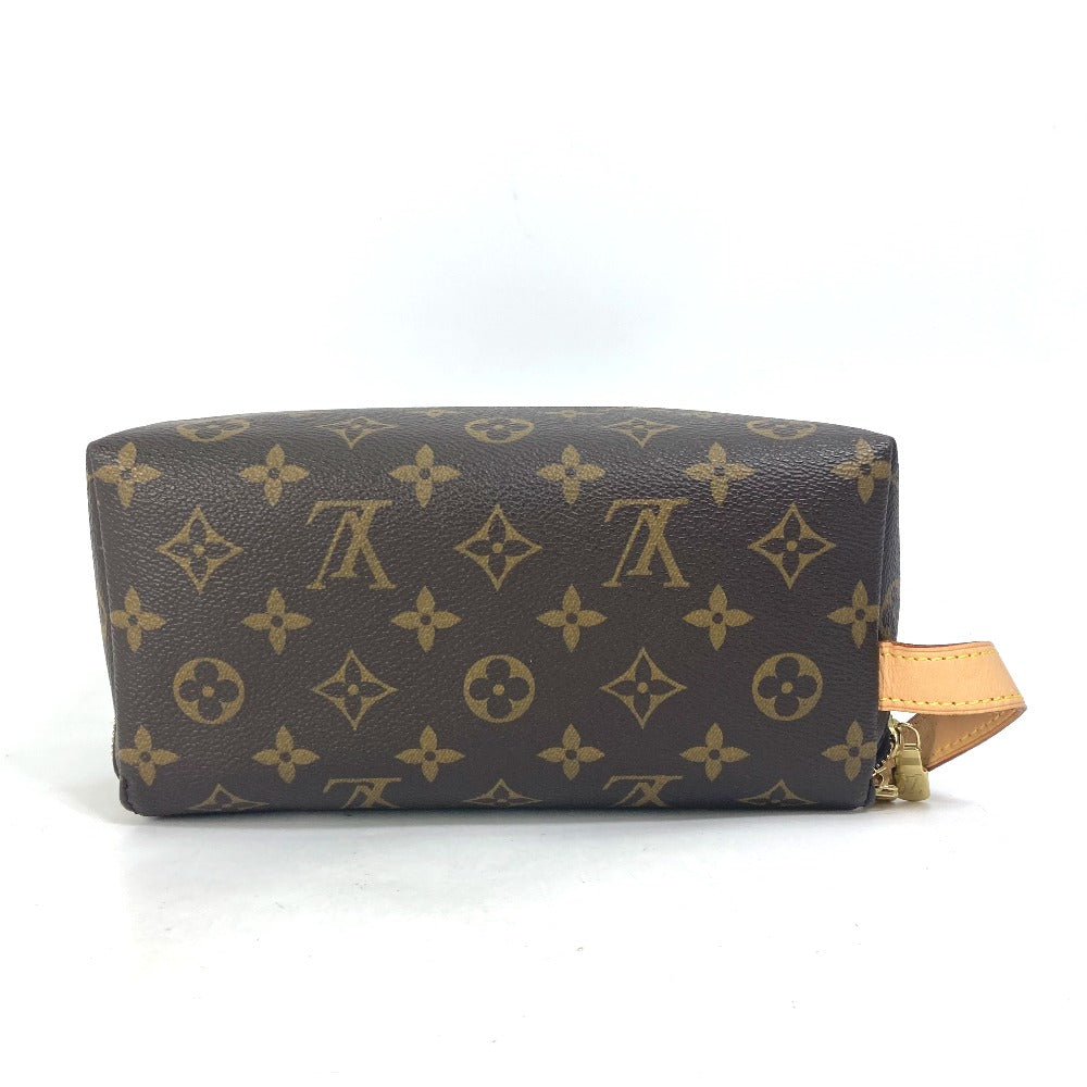 LOUIS VUITTON M47925 6-Piece Monogram Shoe Maintenance Set (5 Brushes, 1 Spray, and Pouch) in Brown Monogram Canvas for Men