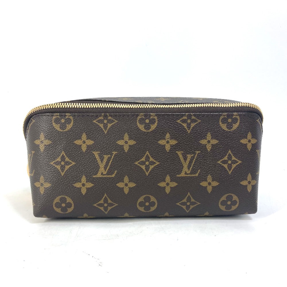 LOUIS VUITTON M47925 6-Piece Monogram Shoe Maintenance Set (5 Brushes, 1 Spray, and Pouch) in Brown Monogram Canvas for Men