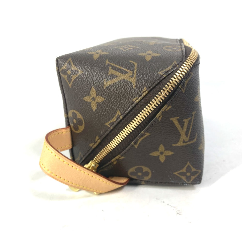 LOUIS VUITTON M47925 6-Piece Monogram Shoe Maintenance Set (5 Brushes, 1 Spray, and Pouch) in Brown Monogram Canvas for Men