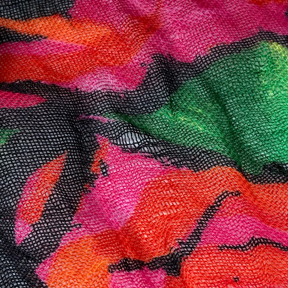 LOUIS VUITTON M72379 Etoile Rose Graffiti Shawl with Fringe, Cashmere, and Fuchsia Pink