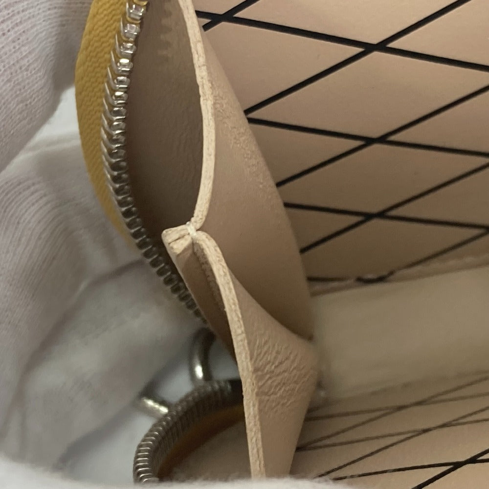LOUIS VUITTON M52747 Micro Boite Chapeau Wallet with Chain, Beige Leather Coin Case, Men's, Shinjuku Isetan Exclusive