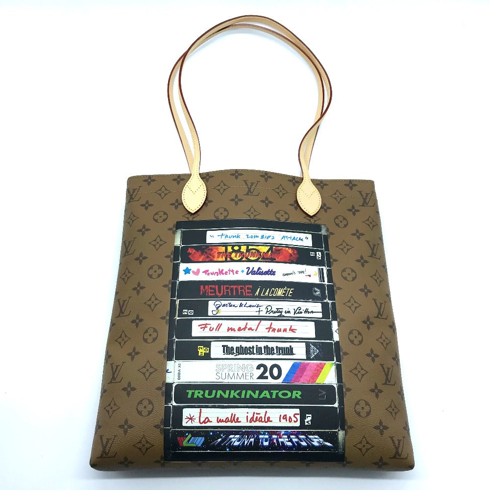 LOUIS VUITTON M45198 Monogram Reverse Video Print Carry It Shoulder Bag/Tote Bag in Monogram Reverse Canvas, Women's, Brown