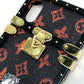 LOUIS VUITTON M63891 トランスフォームドモノグラム アイ・トランク キャットグラム iPhone X XS iPhoneケース モノグラムキャンバス レディース マロン ブラック×オレンジ