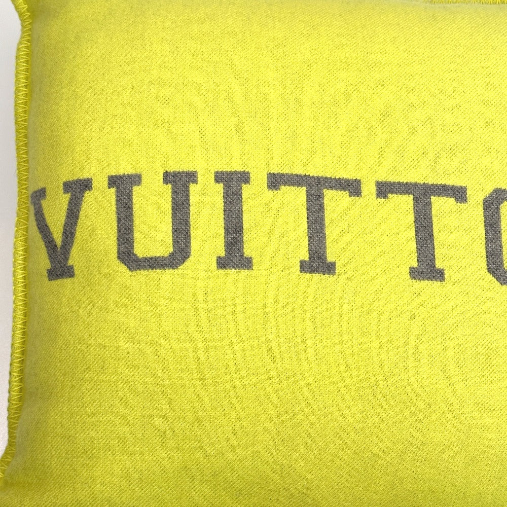 LOUIS VUITTON MP2158 Two-Tone Cushion "Flio" Louis Pillow, Wool/Cashmere, Men's, Yellow