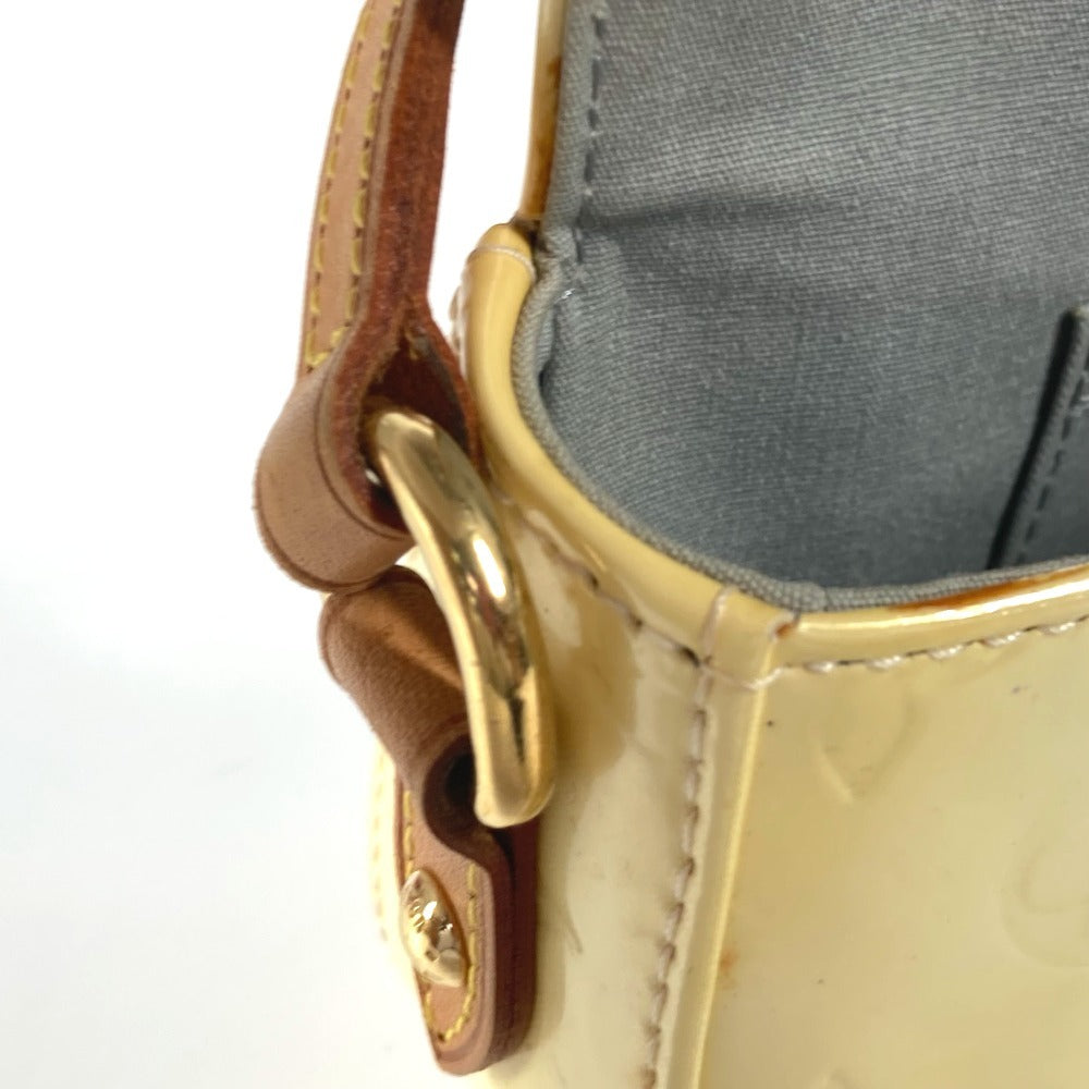 LOUIS VUITTON M91507 Monogram Vernis Malibu Street Flap Shoulder Bag, Women's, Perle White