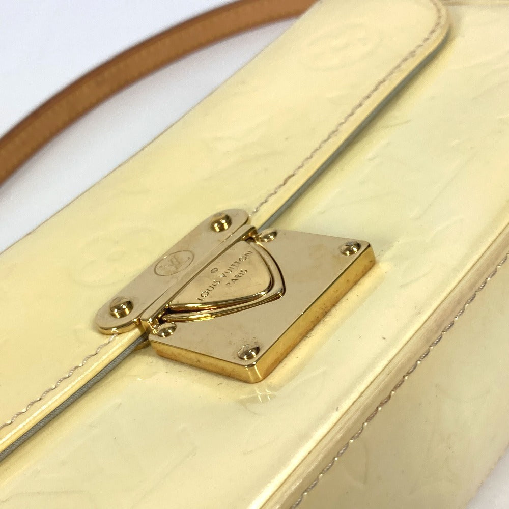 LOUIS VUITTON M91507 Monogram Vernis Malibu Street Flap Shoulder Bag, Women's, Perle White