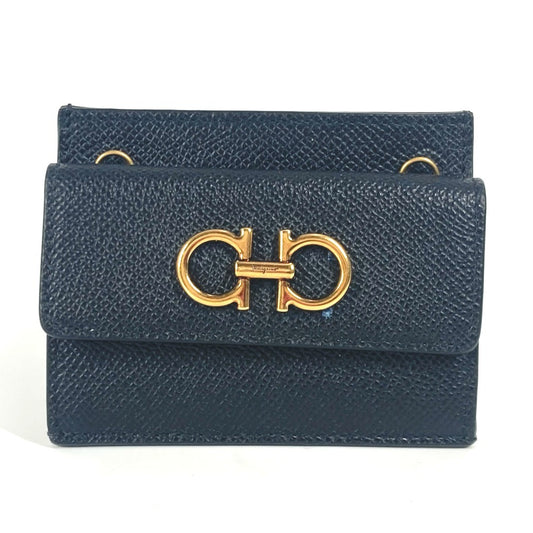 Salvatore Ferragamo 財布 小銭入れ 斜め掛け ポーチ ガンチーニ ロゴ カードコインケース カードケース チェーン付き 名刺入れ コインケース レザー レディース ブラック