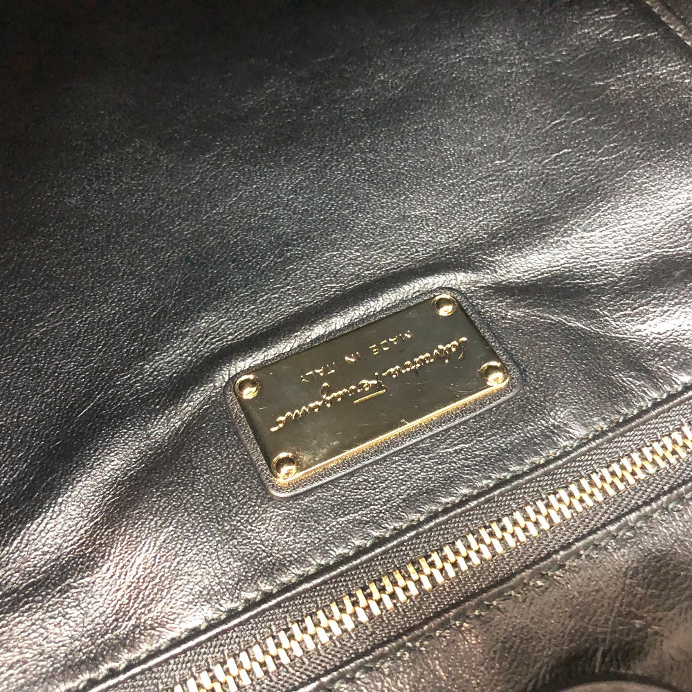 Salvatore Ferragamo ガンチーニ ショルダーバッグ カバン ハンドバッグ レディース ブラック