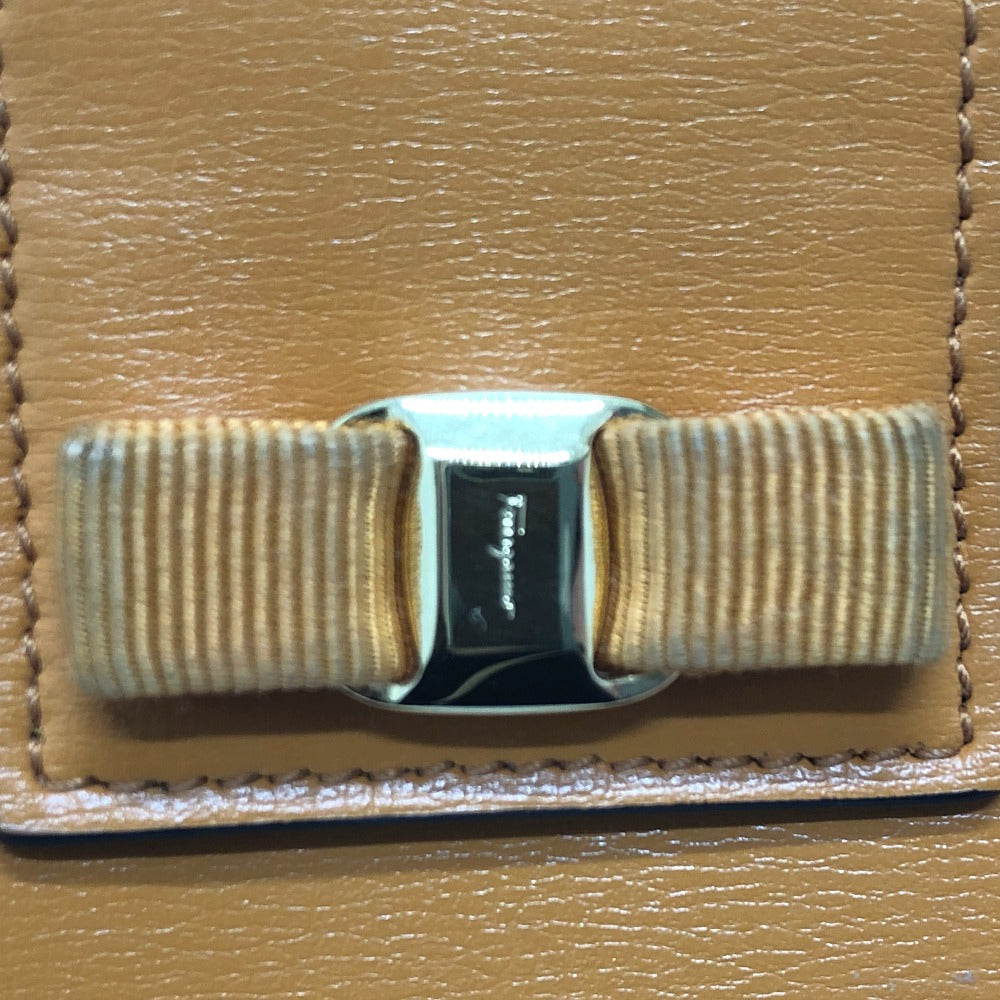 Salvatore Ferragamo 斜め掛け チェーン カバン ポーチ ヴァラ フォンケース 携帯ケース ショルダーバッグ レザー レディース オレンジブラウン オレンジ