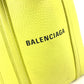 BALENCIAGA 551815 ロゴ エブリデイ トートバッグ XXS トートバッグ カバン 斜め掛け ショルダーバッグ レザー レディース イエロー