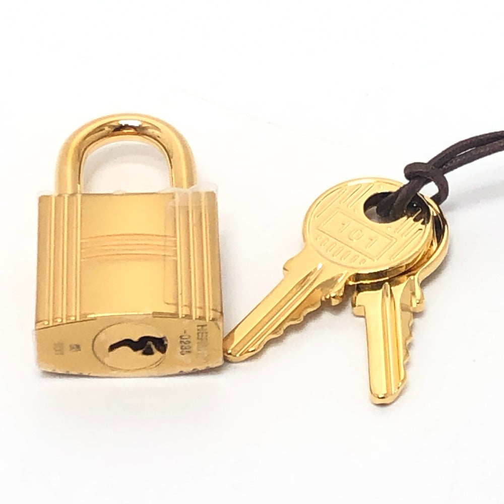 HERMES Picotin Lock PM Handbag in Taurillon Clemence Leather with K Stamp and Gold Hardware, Black