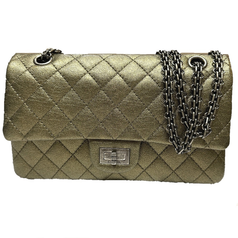 CHANEL Matelasse 2.55 Hardware Quilted Matelasse25 Matelasse 25 Shoulder bag Double Chain Shoulder bag Bag Crossbody bag Shoulder Bag Calfskin BronzeGold Gold/SilverHardware Used
