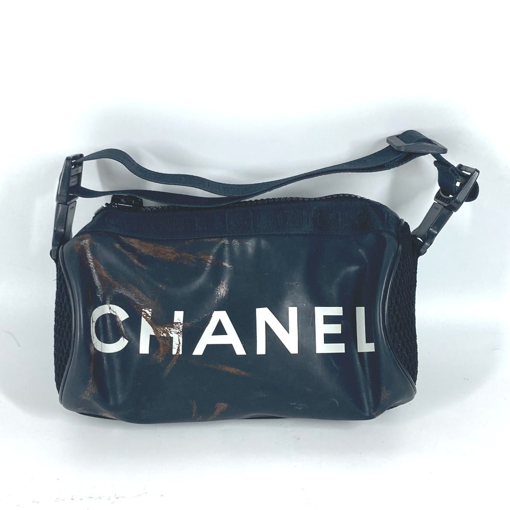 CHANEL スポーツ ロゴ 肩掛 カバン 筒形 ショルダーバッグ ラバー レディース ブラック