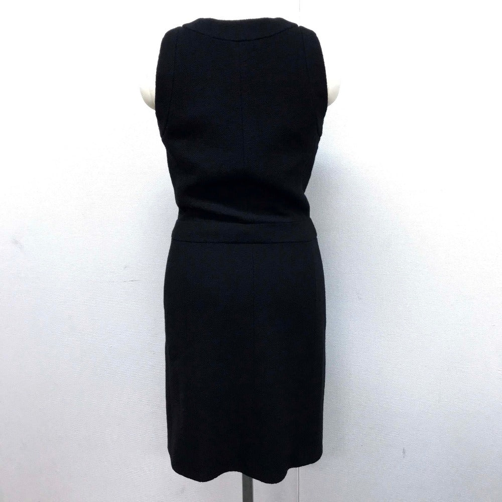 CHANEL 15C Beaded V-neck Button-front Sleeveless Knee-Length Tweed Dress in Black