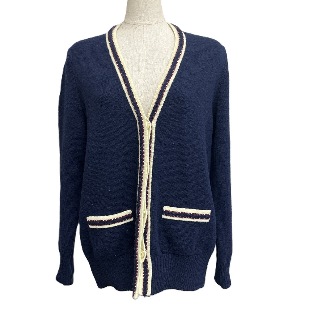 CHANEL P81370 2026年春夏 プレコレクション ココマークボタン アパレル カーディガン カシミヤ レディース ネイビーブルー & レッド ネイビー