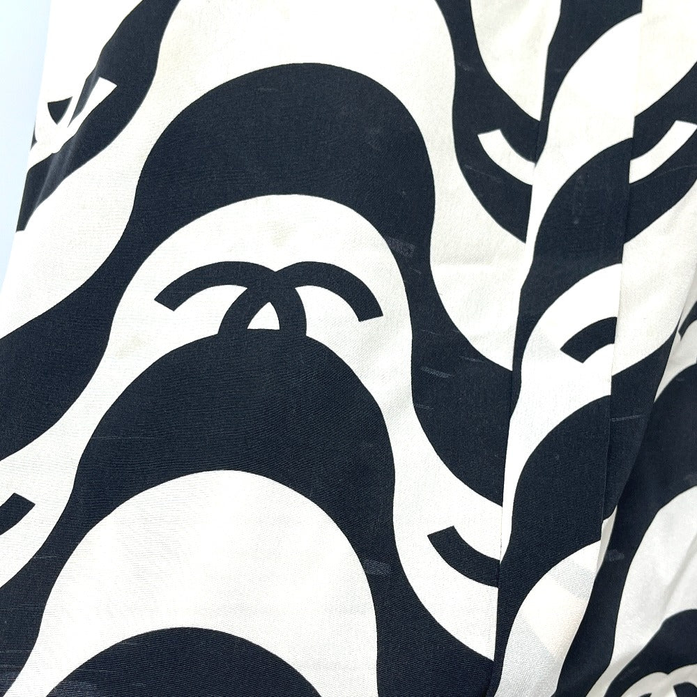CHANEL P70211 21P CC Mark Wave apparel short sleeves Short sleeve T-shirt silk Black/White Used