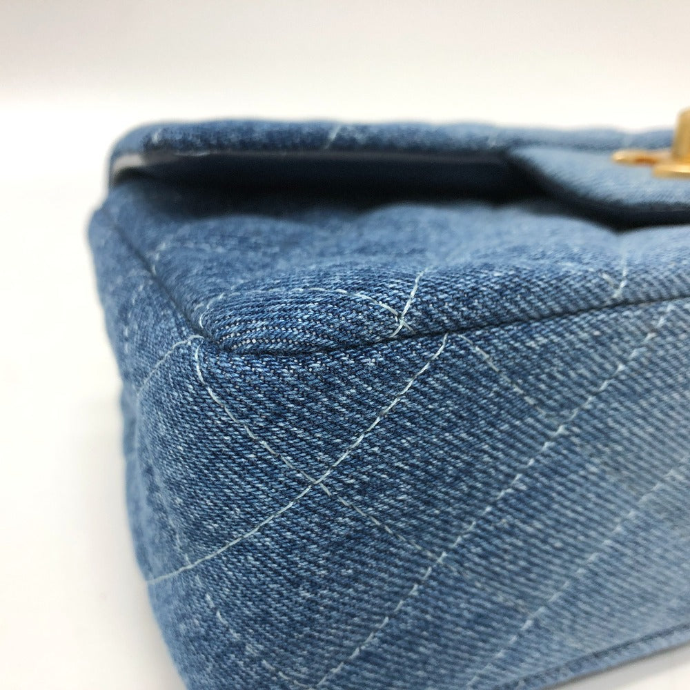 CHANEL Matelasse Mini Matelasse Matelasse Mini Matelasse20 Matelasse 20 Gradient Crossbody Bag Shoulder Bag Denim blue/GoldHardware Used