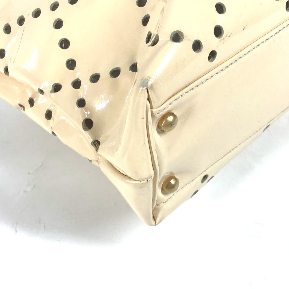 CHANEL カバン トートバッグ 肩掛け CC ロゴ パンチング チェーン ショルダーバッグ エナメル レディース アイボリー - brandshop-reference