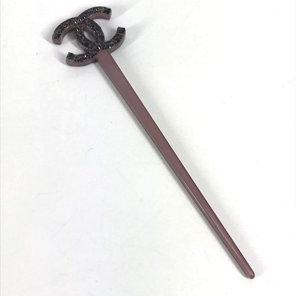 CHANEL CC Coco Mark Stone Kanzashi Hair Pick Hairpin Plastic Hair Accessory for Women Purple