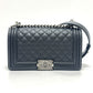 CHANEL A67086 ボーイシャネル 25 カバン チェーン シルバー金具 ショルダーバッグ キャビアスキン レディース ブラック